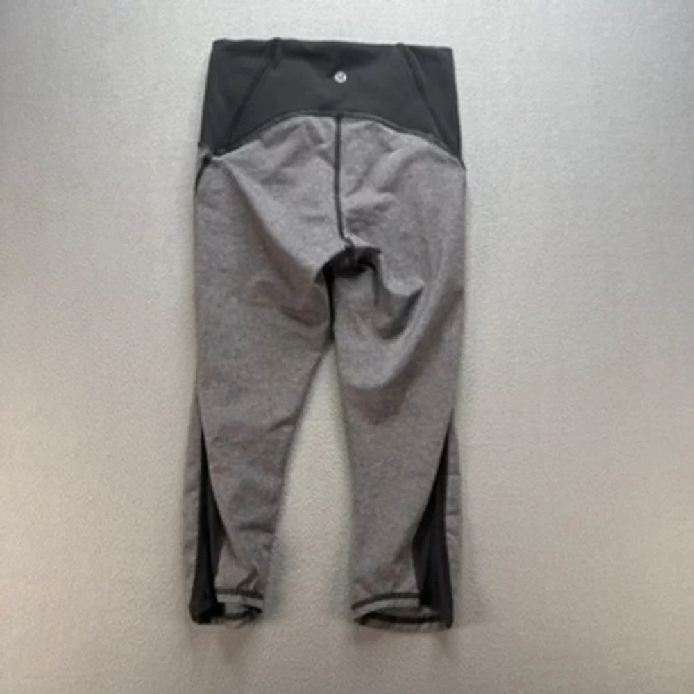 Lululemon Wunder Under Crop Leggings‎ High Rise Slim 4 Gray Black Mesh Hem